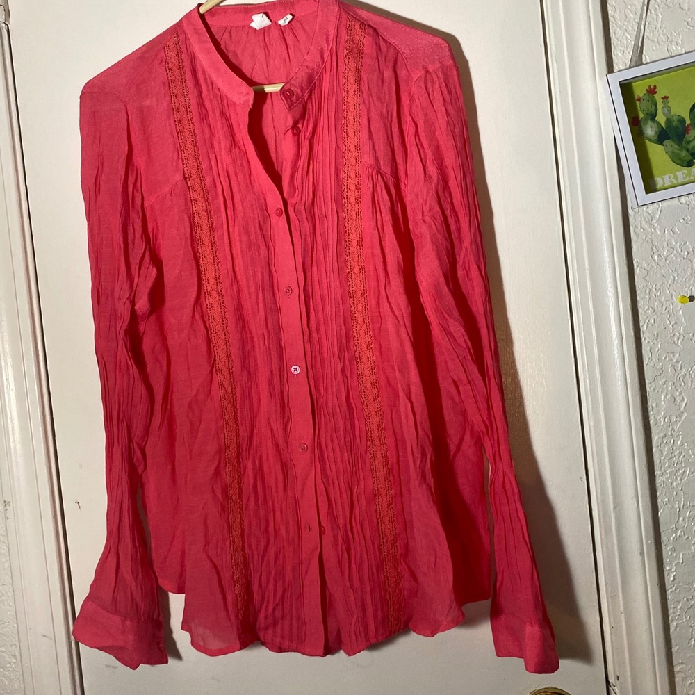 GAP Pink Long Sleeve Top Women's M Button Down Lace Trim Shirt Blouse